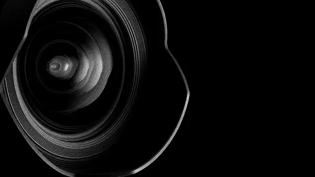 Halbfeste Kamera in Survival Horror